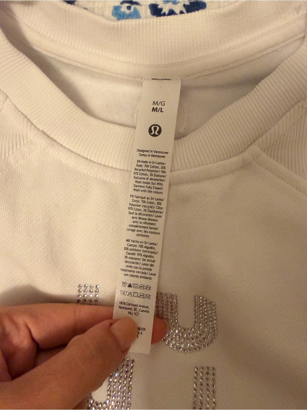 Lululemon sequined logo sweatshirt - Picture 2 of 5
